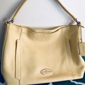 Coach leather shoulder bag 💕